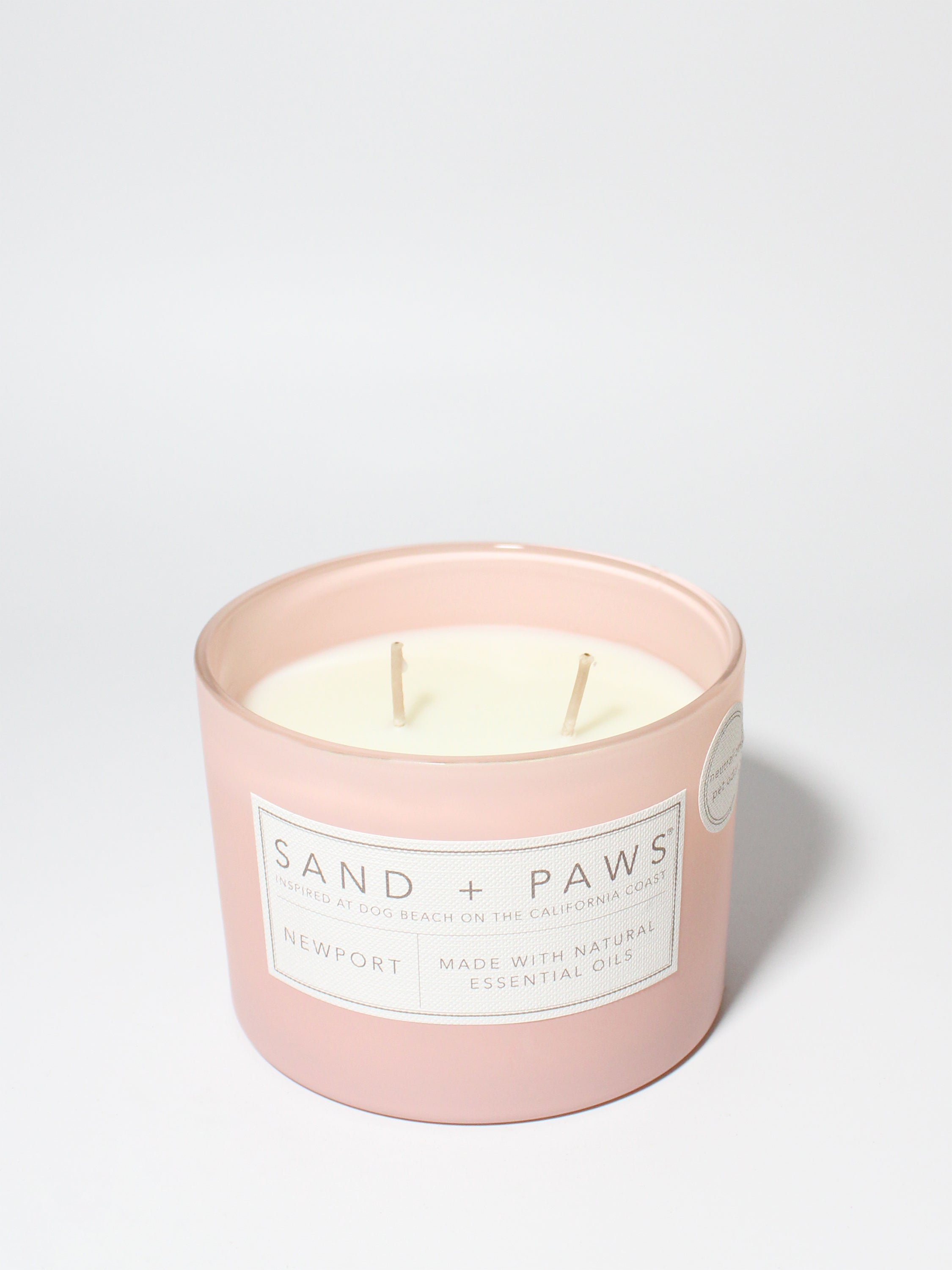 Sand + Paws Newport 12 oz scented candle - Signature Scent