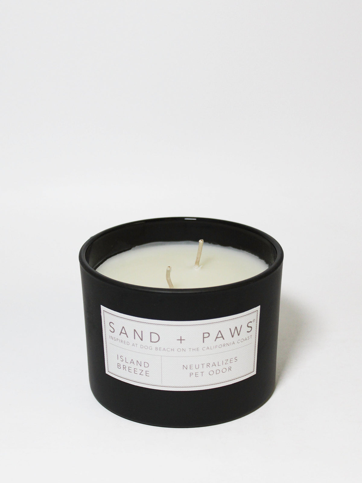 Sand + Paws Island Breeze 12 oz scented candle - Signature Scent