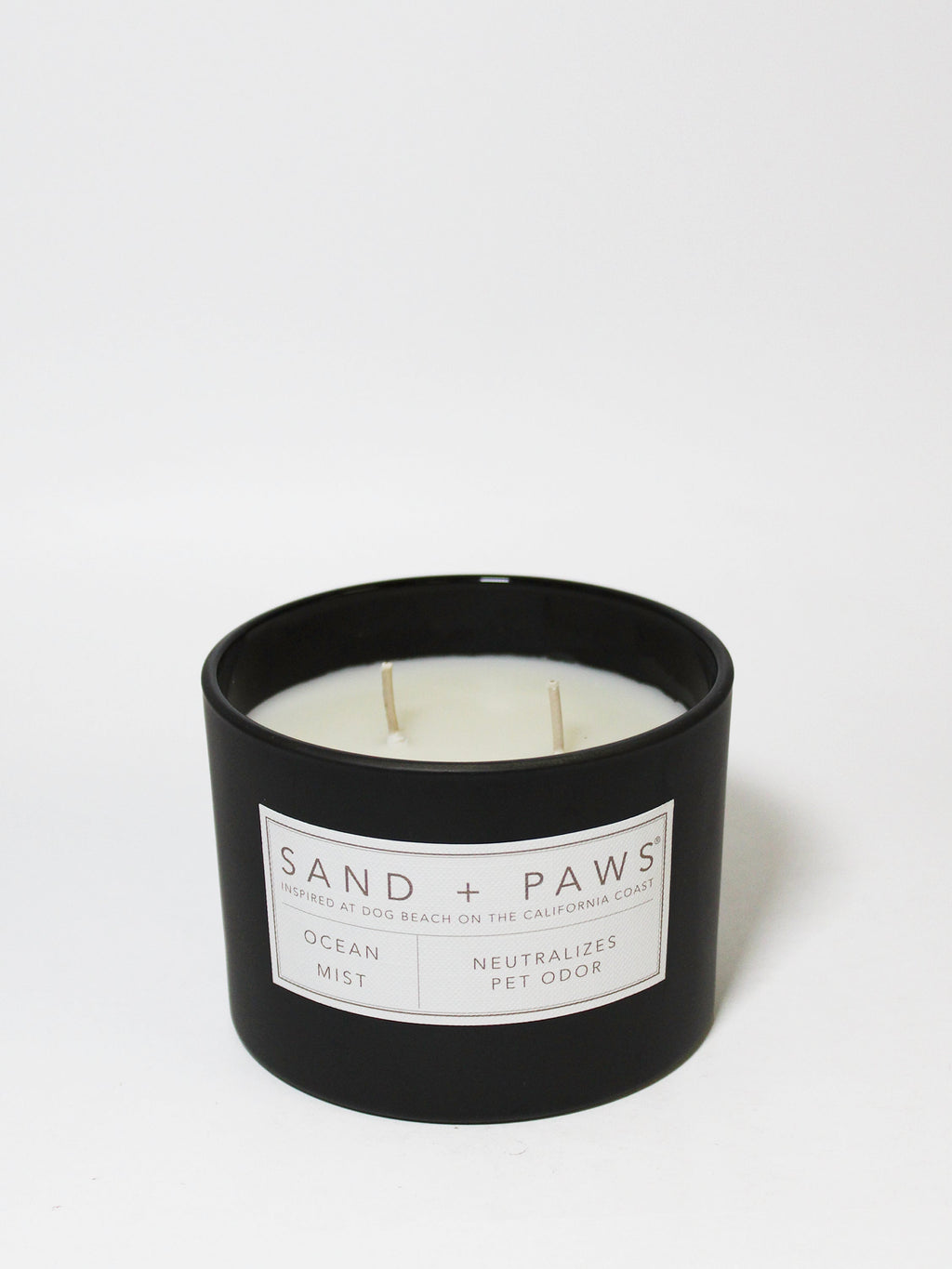 Sand + Paws Ocean Mist 12 oz scented candle - Signature Scent