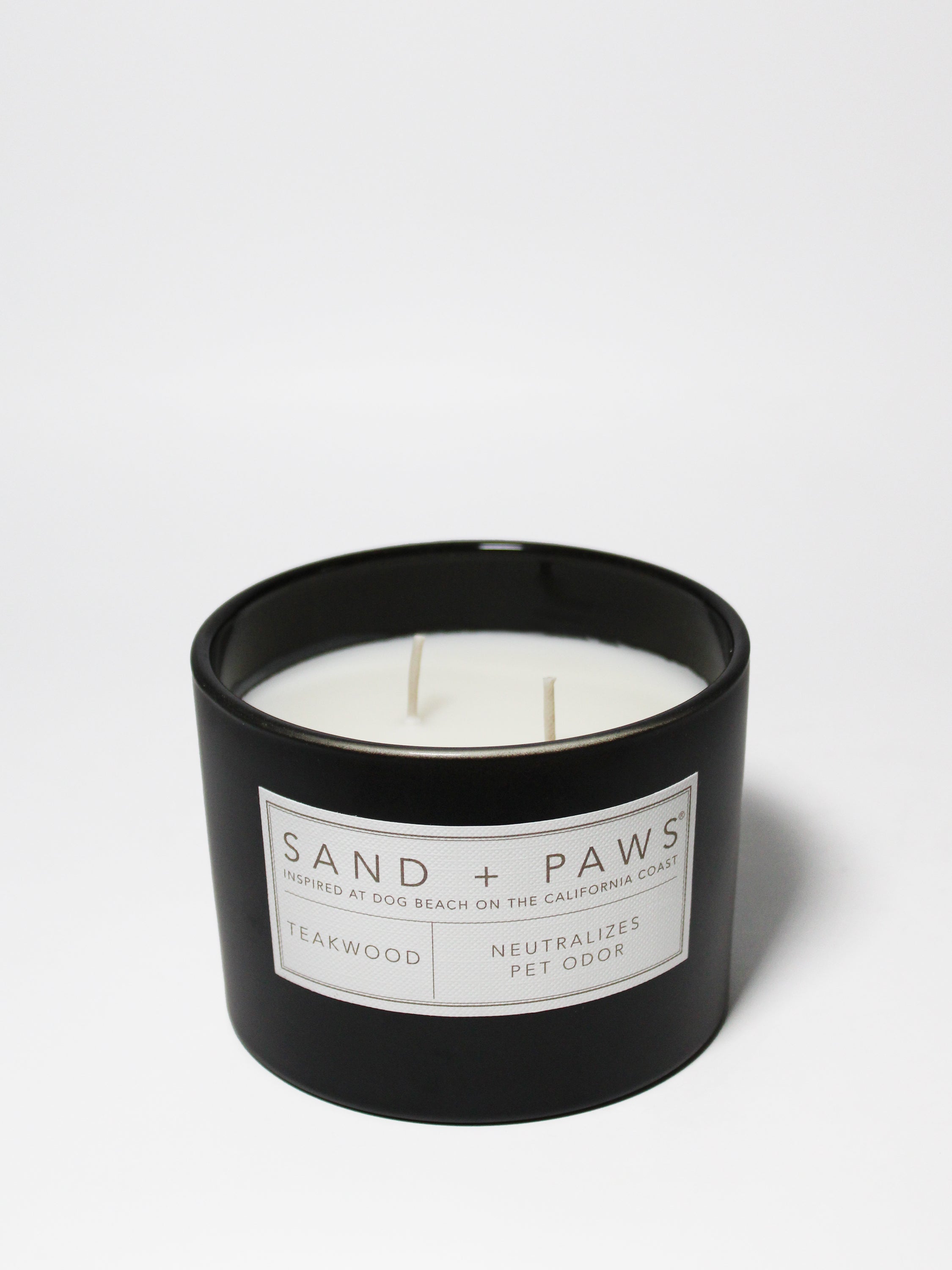 Sand + Paws Teakwood 12 oz scented candle - Signature Scent