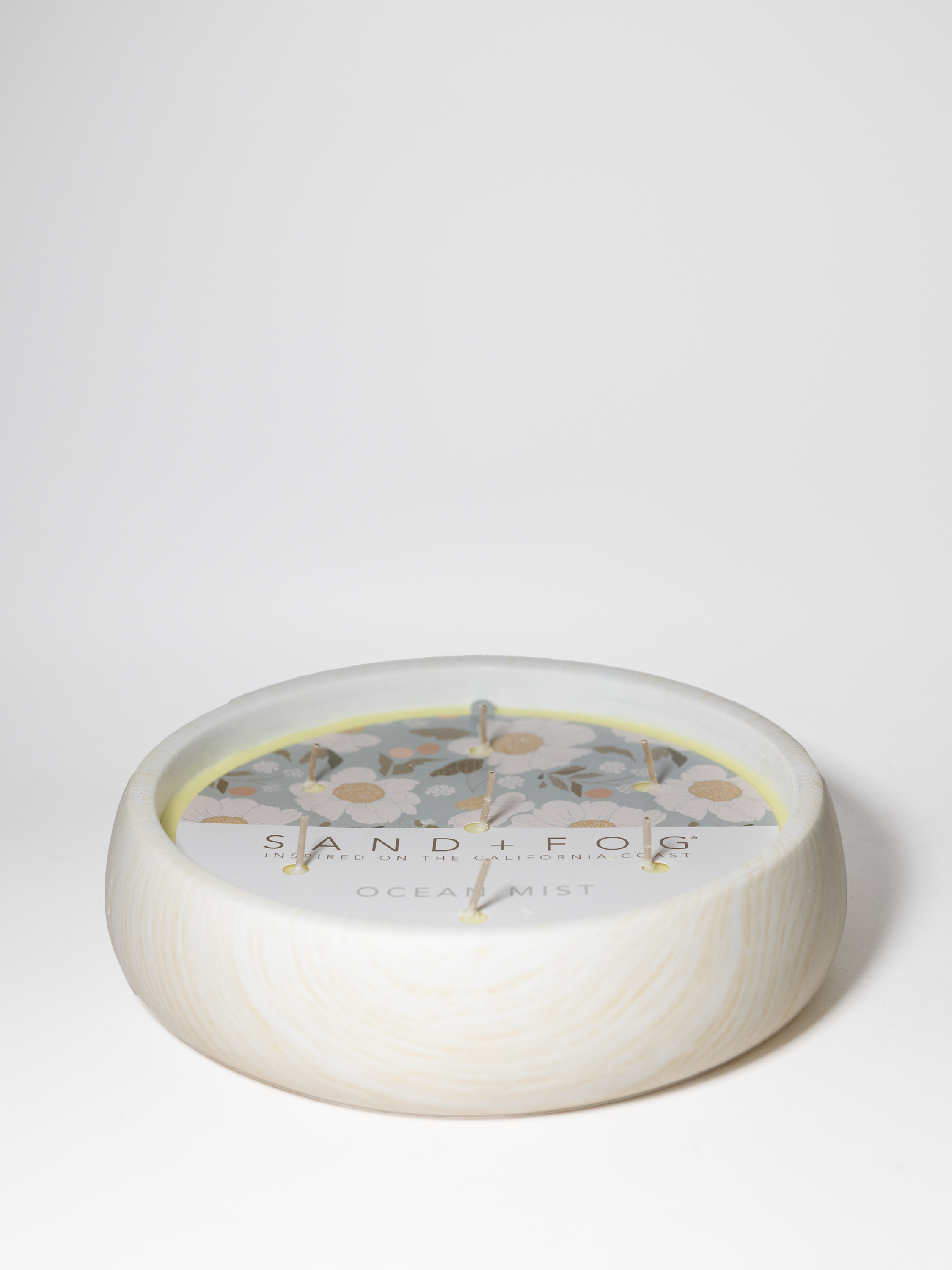 Ocean Mist 27 oz scented candle - Scented Candle