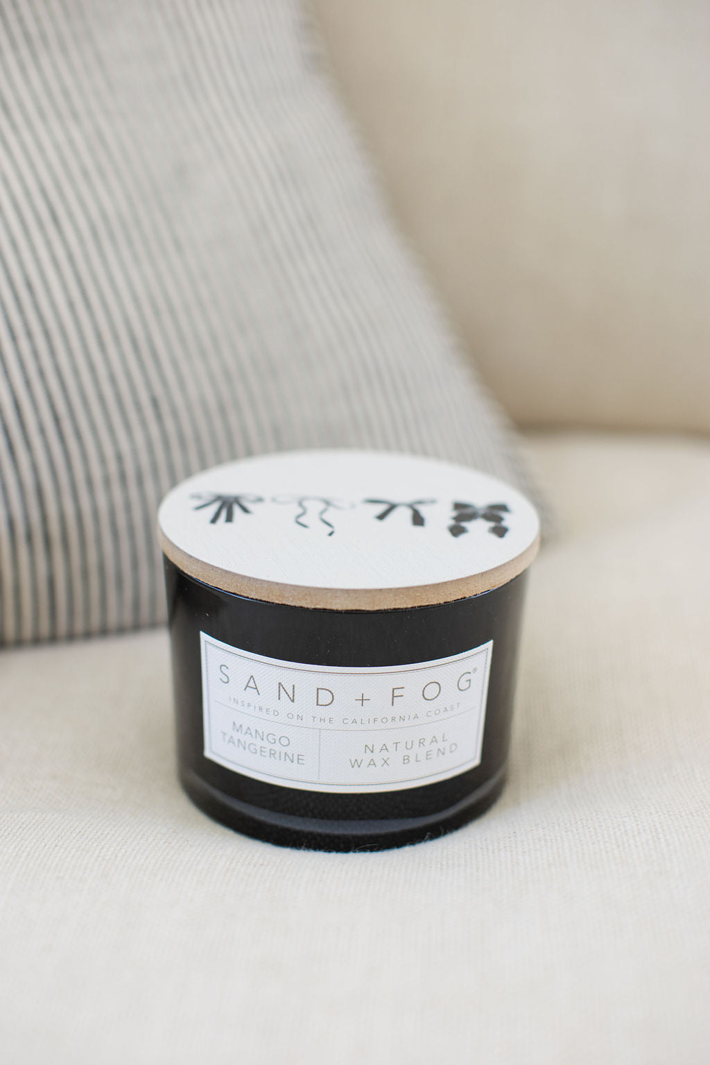 Mango Tangerine 12 oz scented candle - Scented Candle