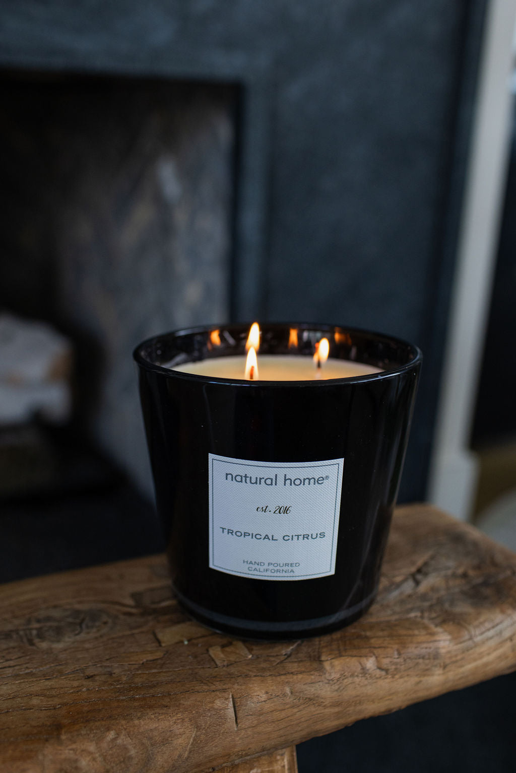 Tropical Citrus Natural Home 31 oz scented candle - Signature Scent