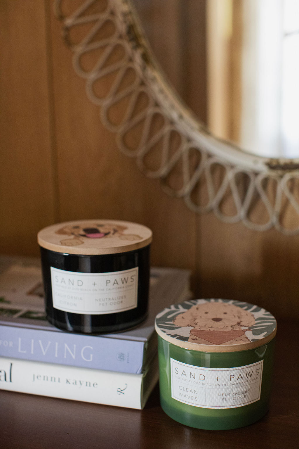 Sand + Paws Clean Waves 12 oz scented candle - Signature Scent