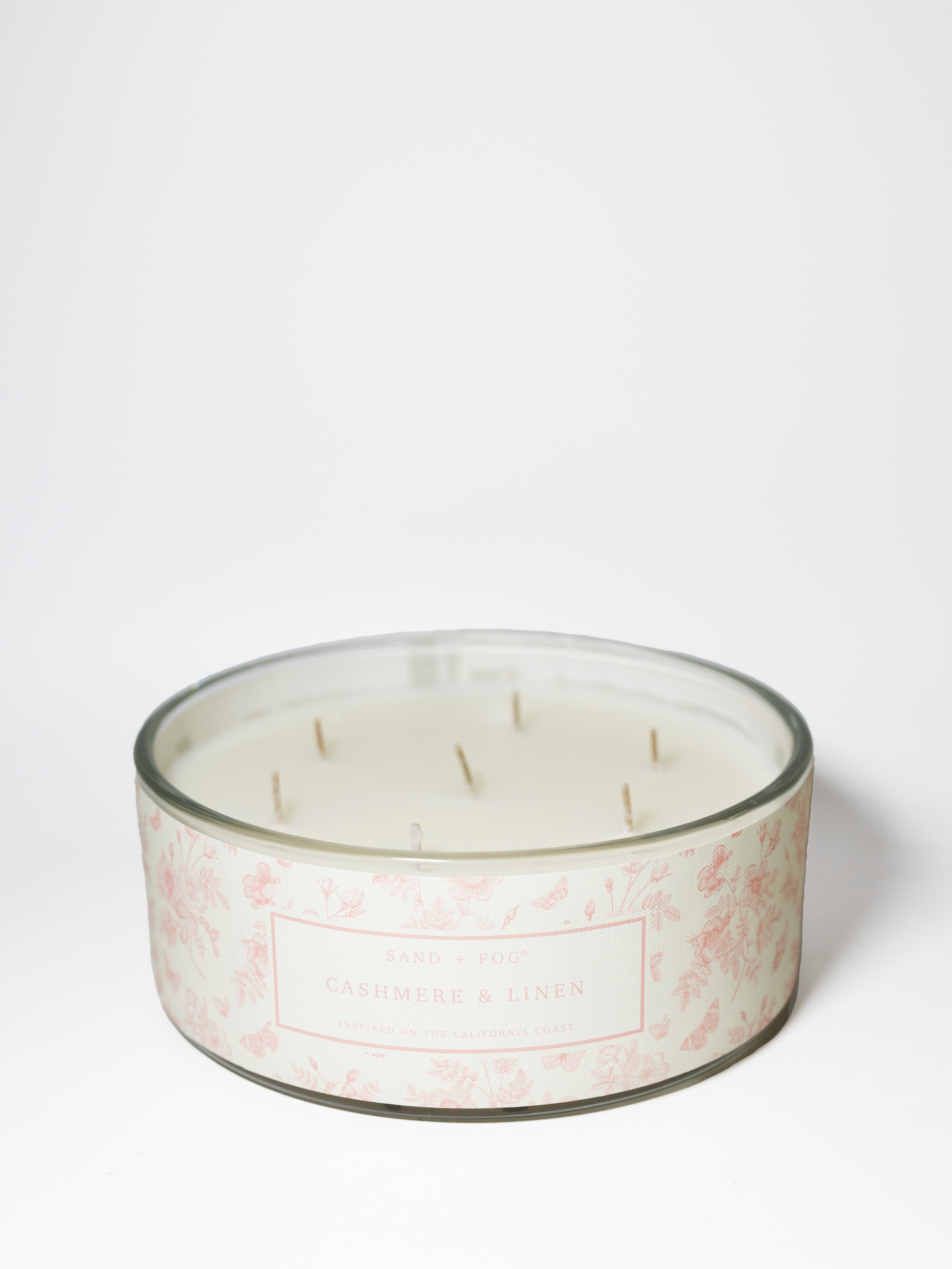 Cashmere & Linen 34 oz scented candle - Scented Candle