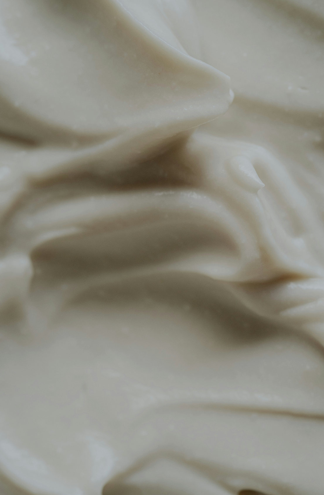 White Vanilla 4 oz Illuminating Body Oil - Everyday Essential