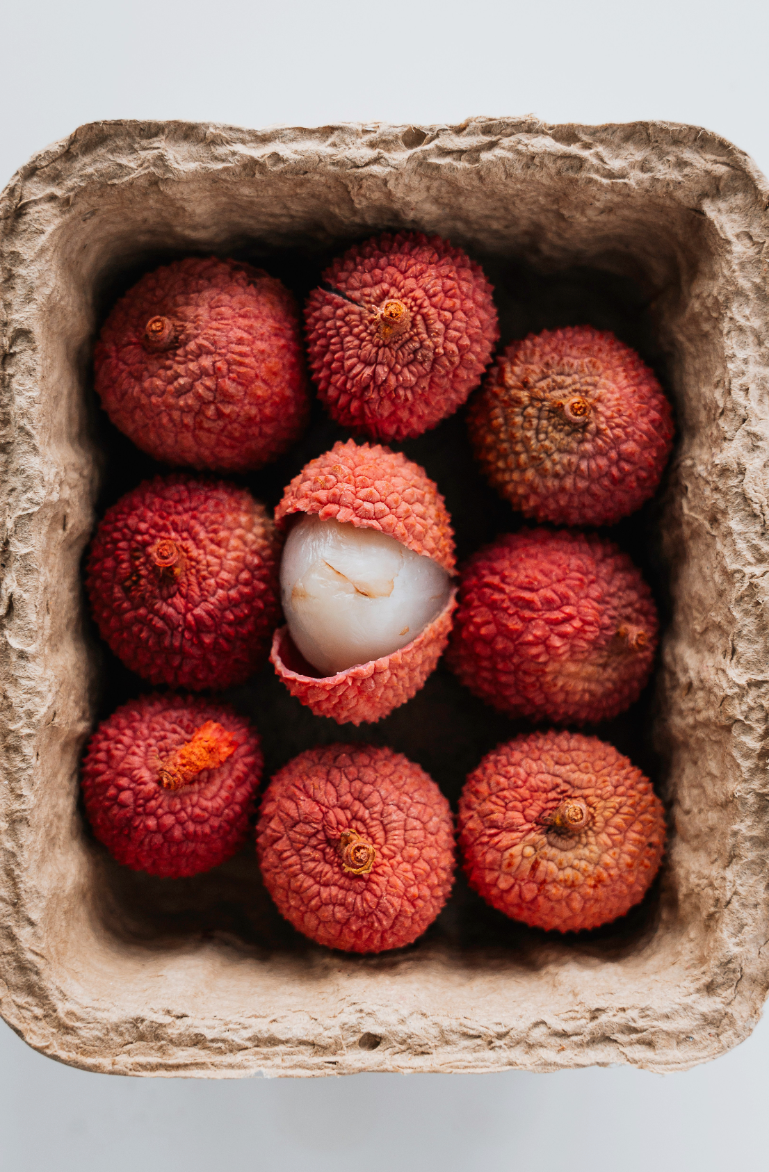 Lychee & Currant 12 oz scented candle - Scented Candle