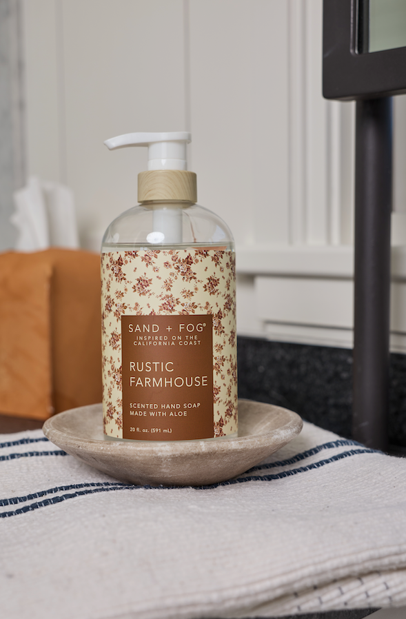 Rustic Farmhouse 20 oz Liquid Hand Soap - Hand Care