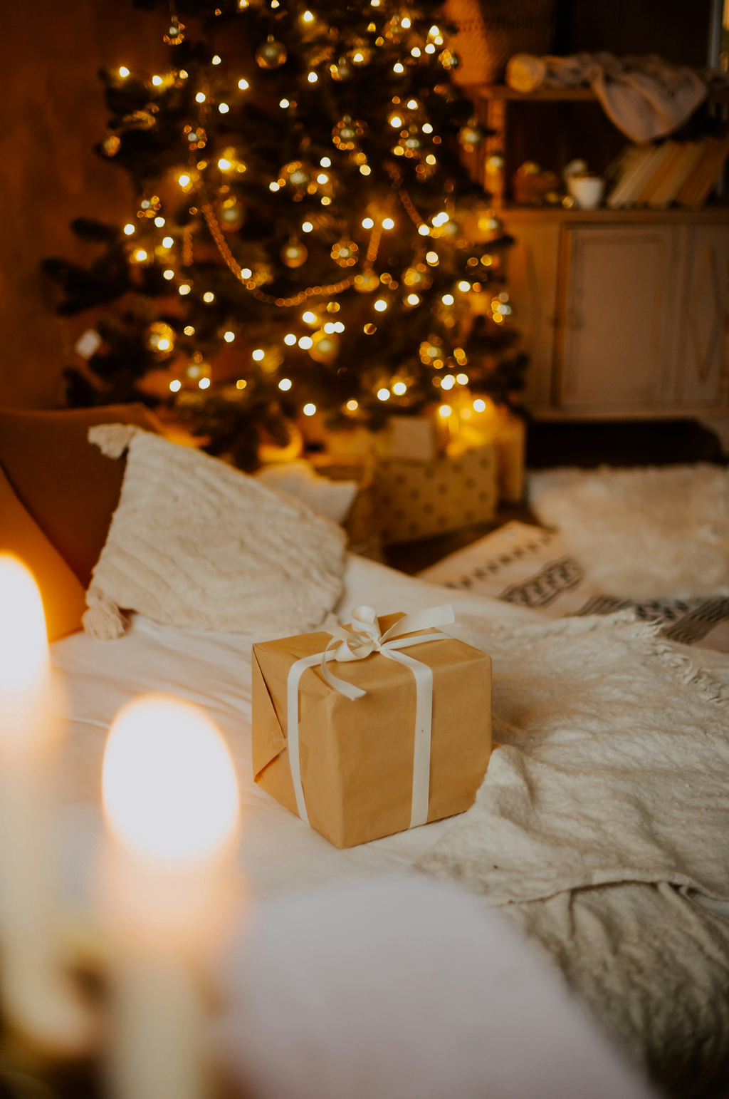 Perfect Holiday 12 oz scented candle - Scented Candle