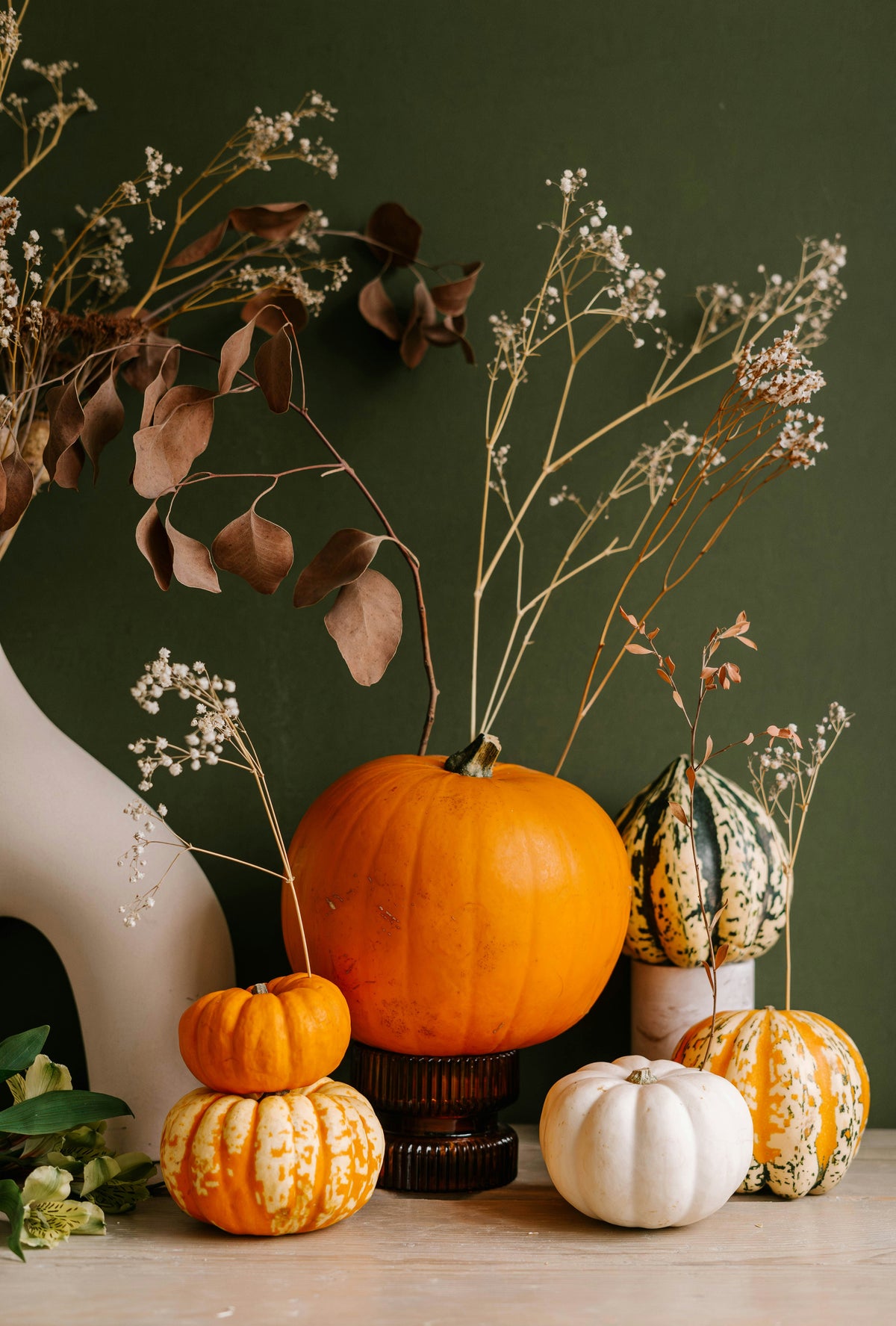 Pumpkin & Eucalyptus 21 oz scented candle - Scented Candle